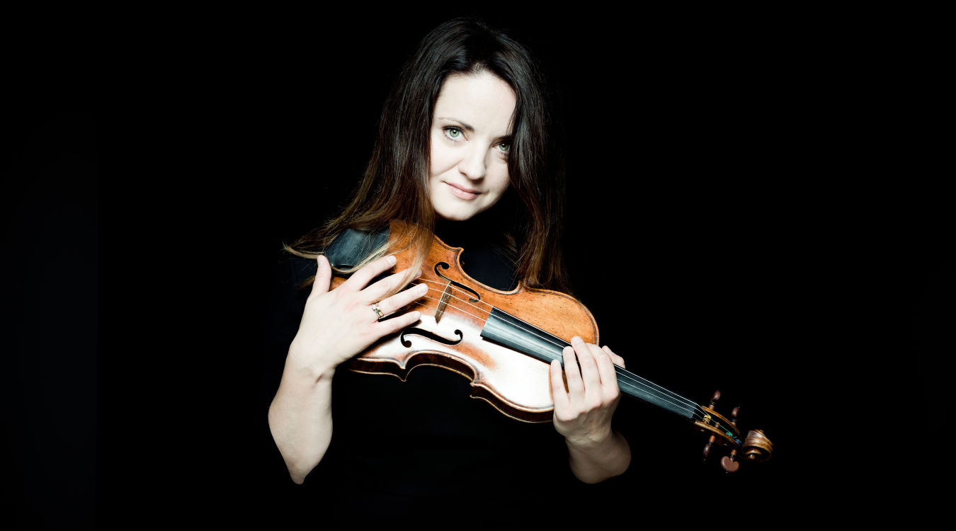 Portrait einer Frau mit Violine